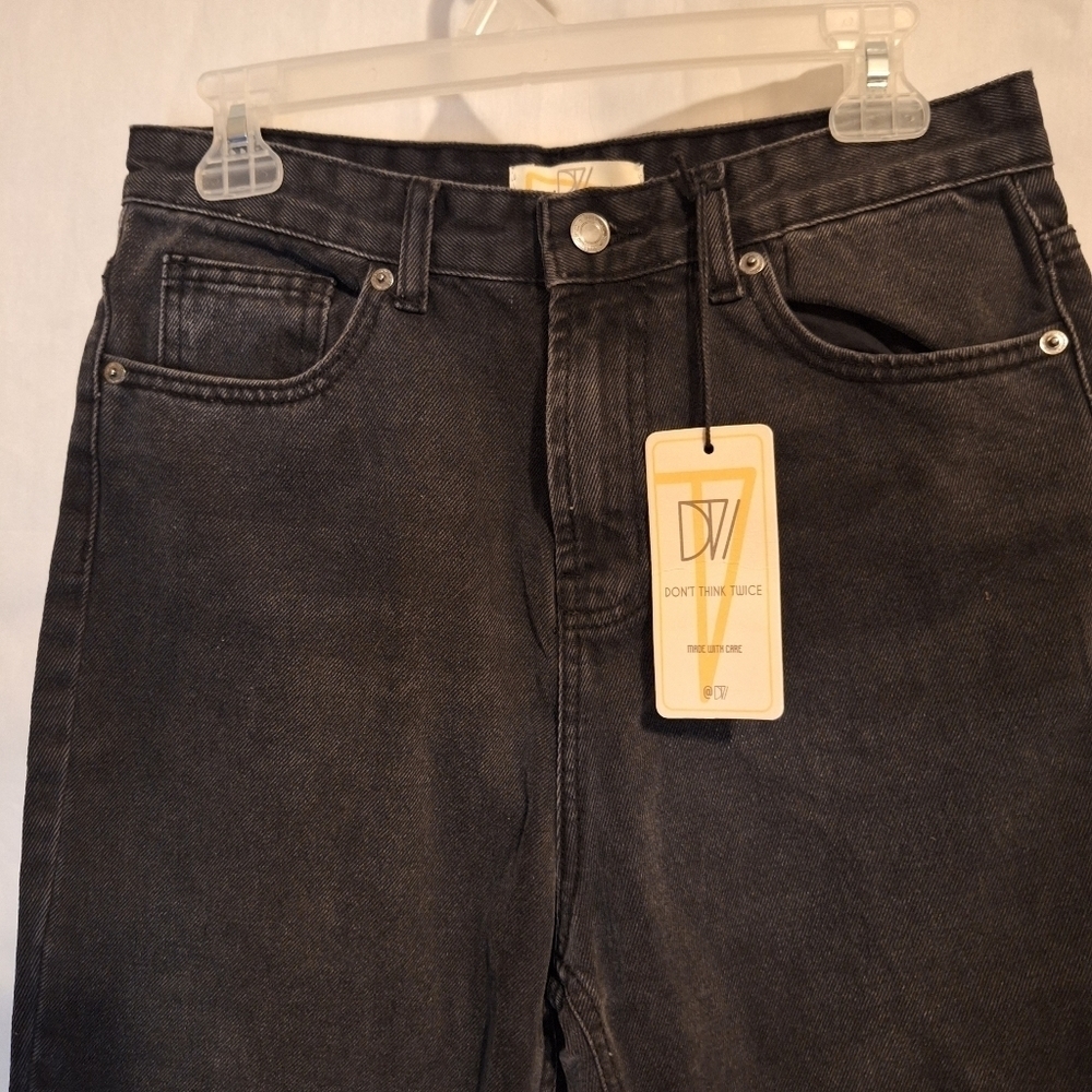 Don't think twice EmmaCore Super high waisted Mom Jean Sz 10 15"x 12.5 x 24" Nwt - Picture 4 of 4